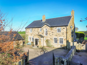 Photo 1- click for photo gallery